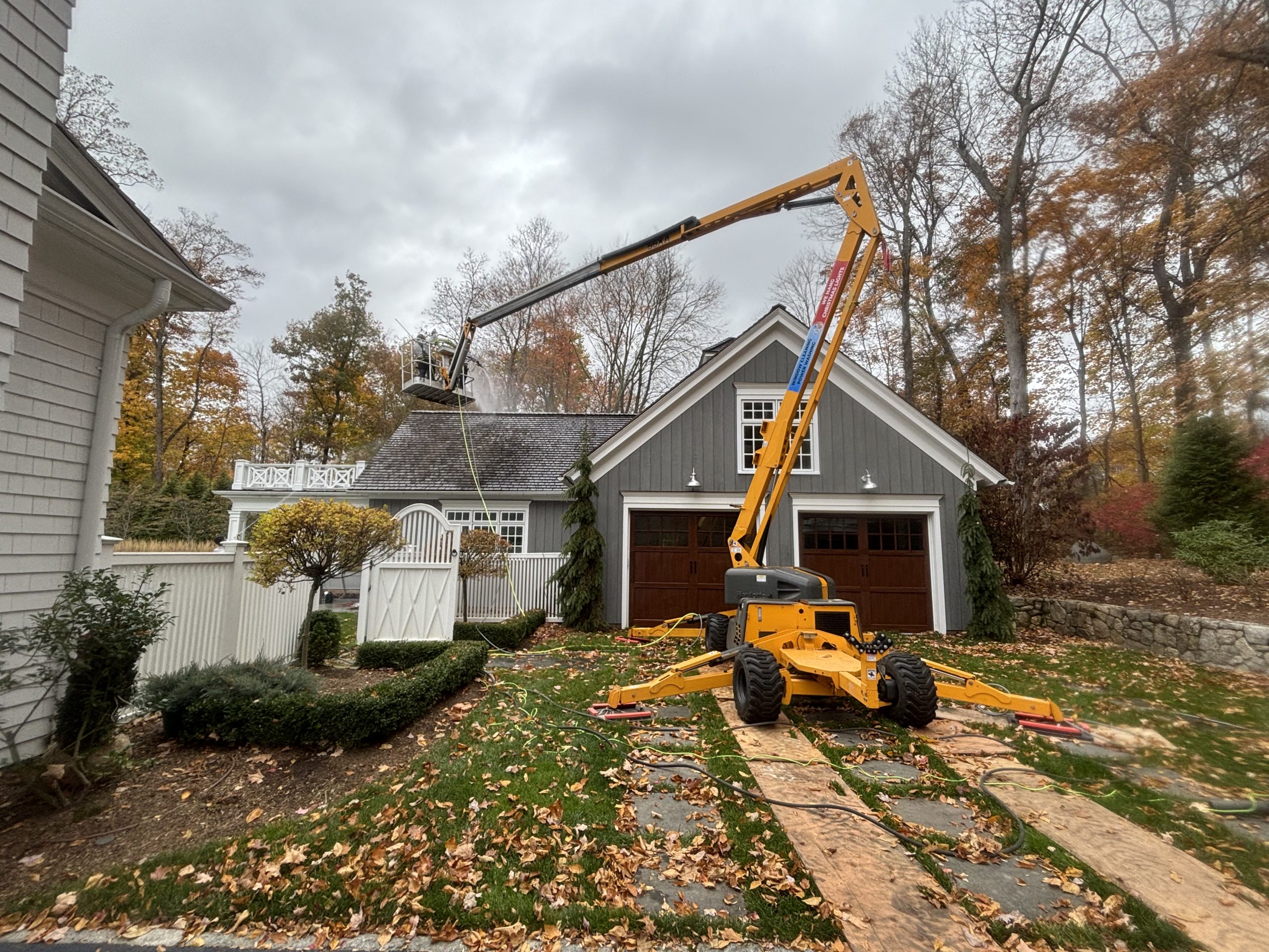 roof cleaning Fairfield CT